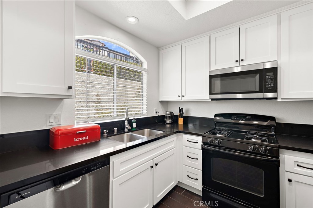 30902 Clubhouse, Laguna Niguel CA 92677 - photo 8