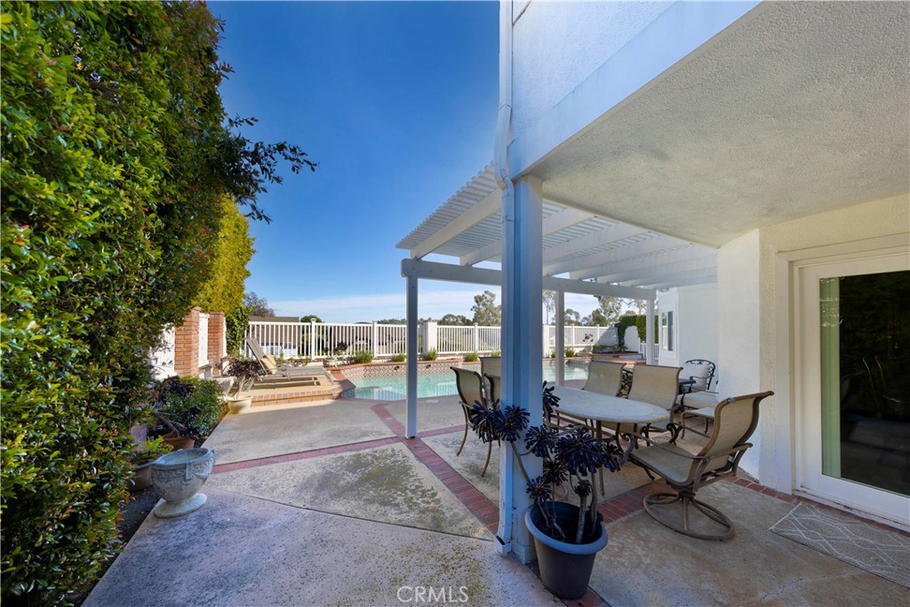 30932 Colonial Place, Laguna Niguel CA 92677 - photo 3