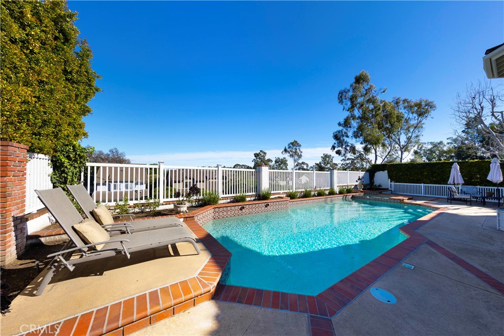30932 Colonial Place, Laguna Niguel CA 92677 - photo 4
