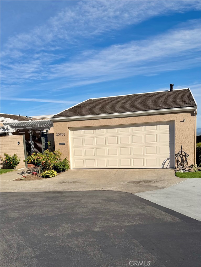 30962 Lucia, Laguna Niguel CA 92677 - photo 1