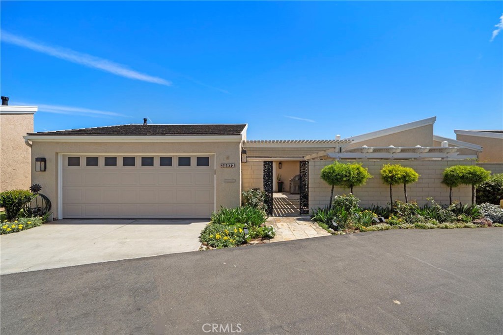 30972 Lucia, Laguna Niguel CA 92677 - photo 1