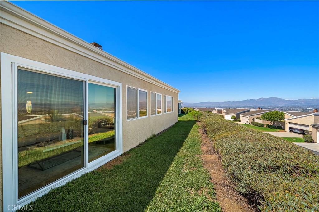 30982 Lucia Lane, Laguna Niguel CA 92677 - photo 3