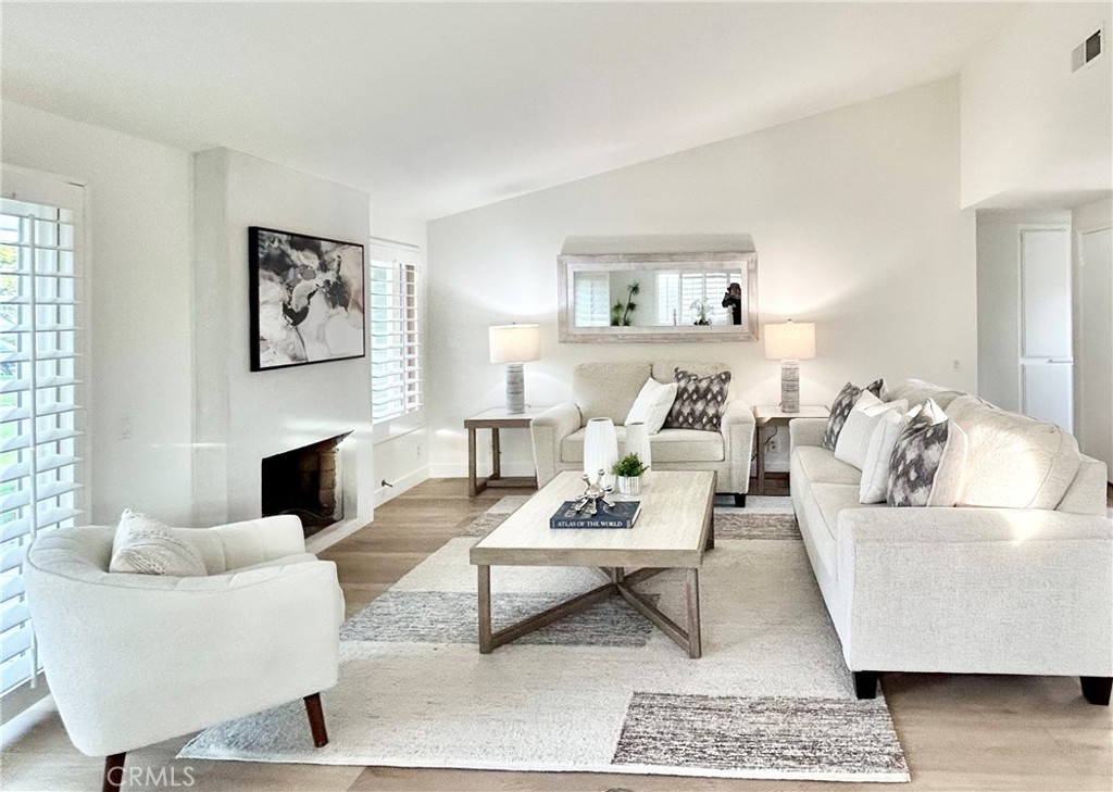 Family room - 31085 Montesa, Laguna Niguel CA 92677 - photo 1