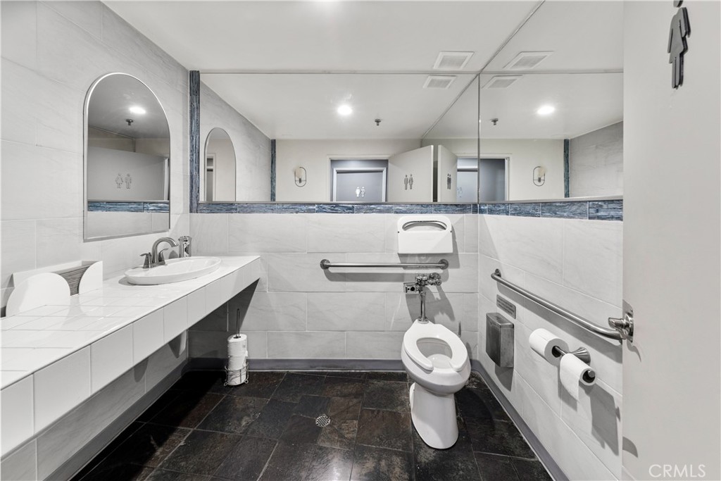 31371 Niguel, Laguna Niguel CA 92677 - photo 28
