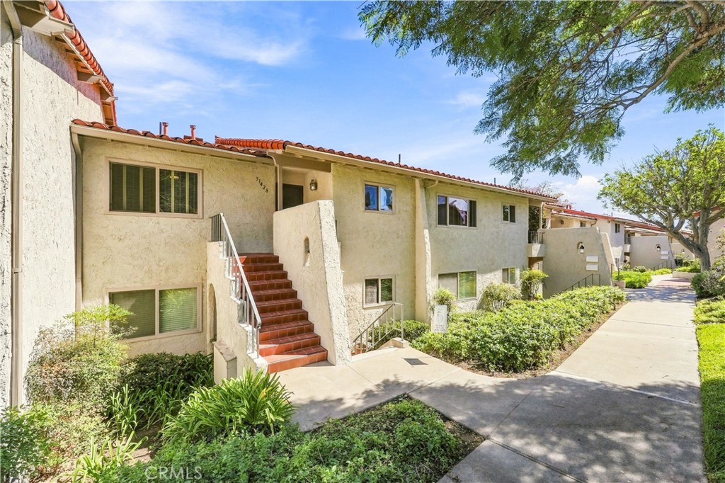 31428 W Nine 34, Laguna Niguel CA 92677 - photo 2