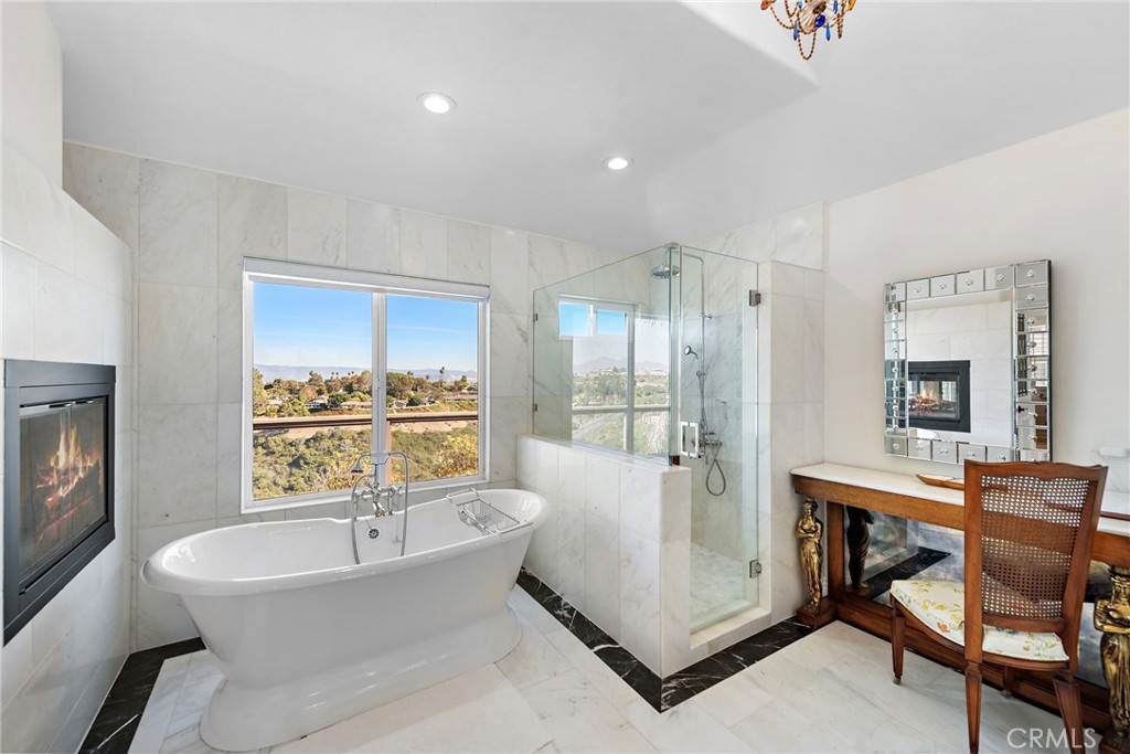 Master Bath - 31616 Sea Shadows Way, Laguna Niguel CA 92677 - photo 16
