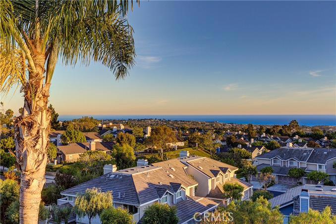 32 Haverhill Road, Laguna Niguel CA 92677 - photo 1