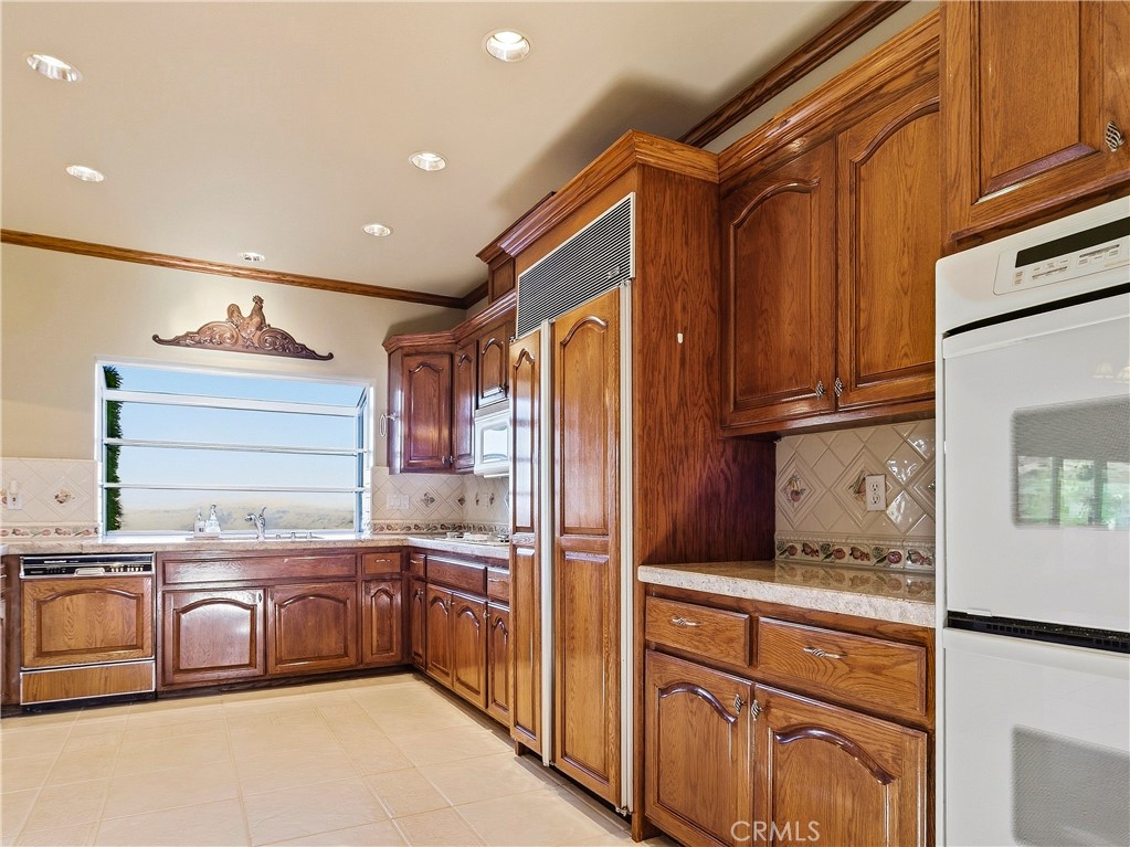 32042 Isle Vista, Laguna Niguel CA 92677 - photo 12