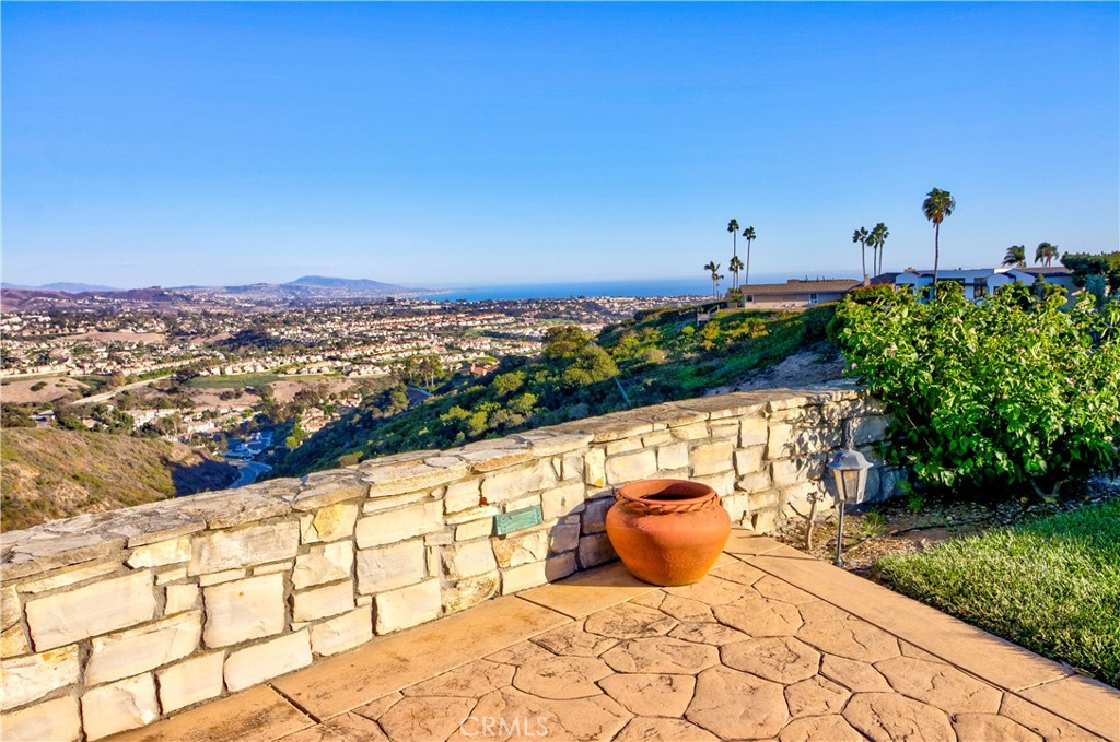View South from Maste - 32042 Isle Vista, Laguna Niguel CA 92677 - photo 15