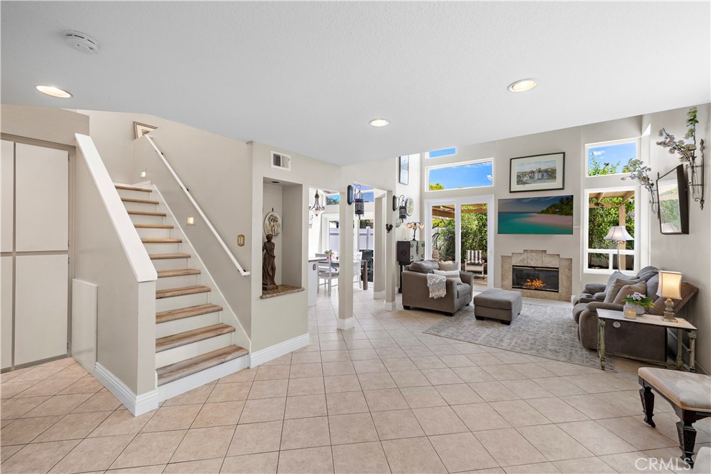 33 Gullwing, Laguna Niguel CA 92677 - photo 8