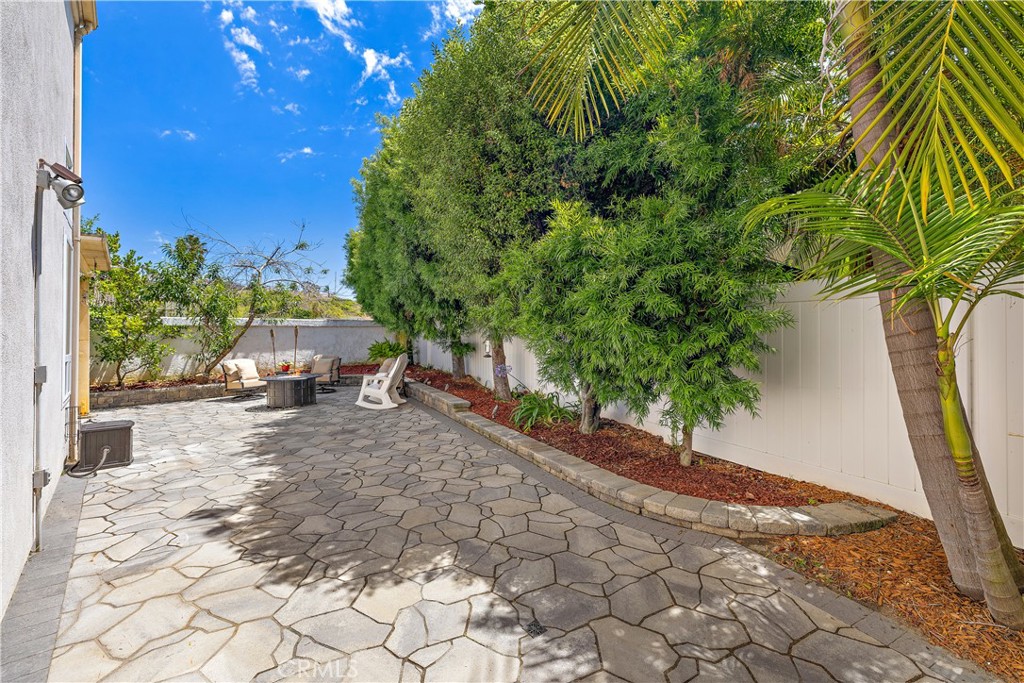 33 Gullwing, Laguna Niguel CA 92677 - photo 58