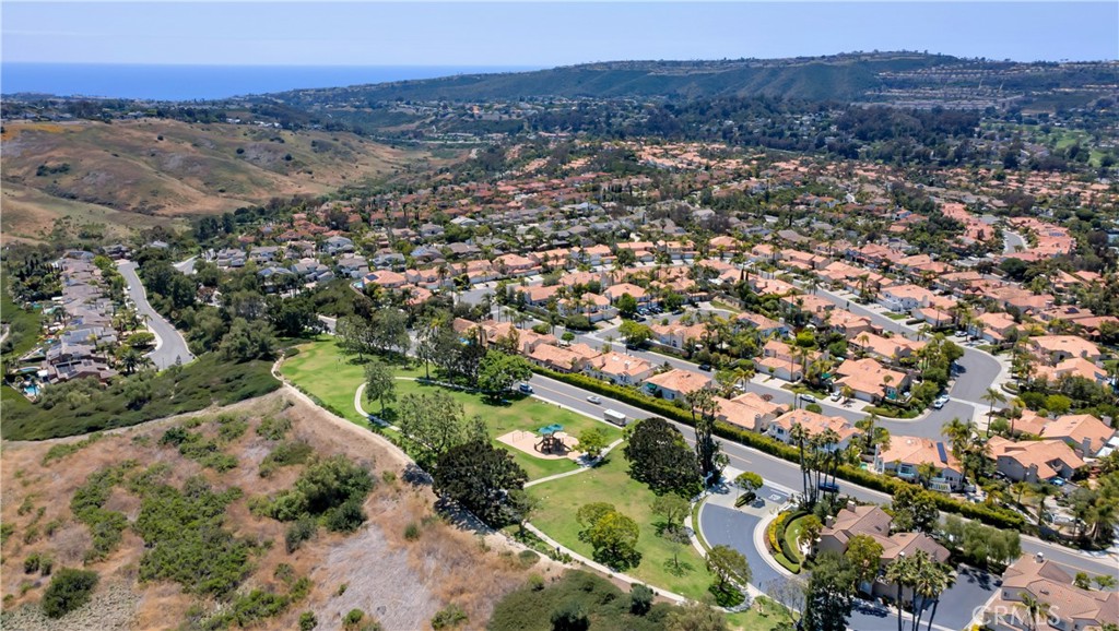 35 Fleurance Street, Laguna Niguel CA 92677 - photo 32