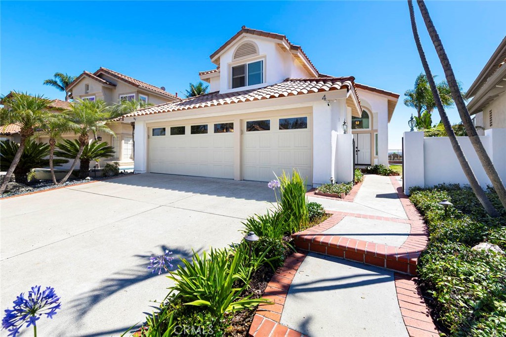 4 Narbonne, Laguna Niguel CA 92677 - photo 1