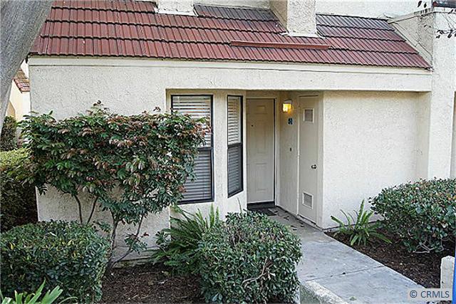 Lovely end unit town house - 51 MARTINIQUE Street 285, Laguna Niguel CA 92677 - photo 1