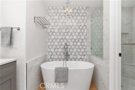 Master Bathtub - 59 Costa Brava, Laguna Niguel CA 92677 - photo 26