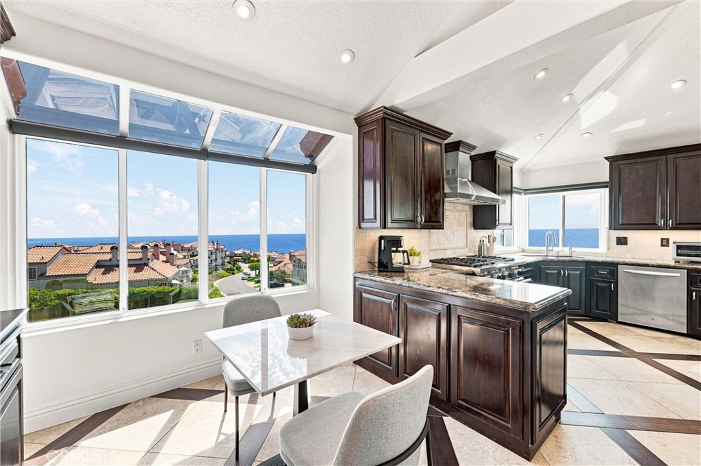 Bright kitchen & breakfast nook with panoramic ocean views - 6 Cavalier, Laguna Niguel CA 92677 - photo 13