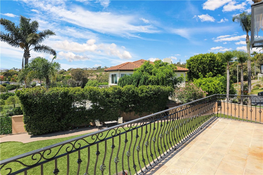 images enhanced with AI - 6 Riverstone, Laguna Niguel CA 92677 - photo 61