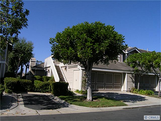 Beautiful Cape Cod Style Condo nestled in the highly sought after community of Beacon Hill. - 6 SUFFOLK DOWNS 92, Laguna Niguel CA 92677 - photo 1