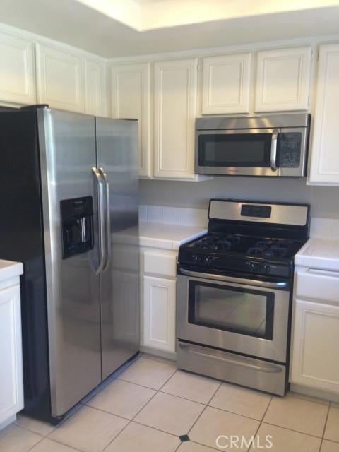 Sunny Kitchen with New Appliances! - 65 Fleurance Street, Laguna Niguel CA 92677 - photo 1