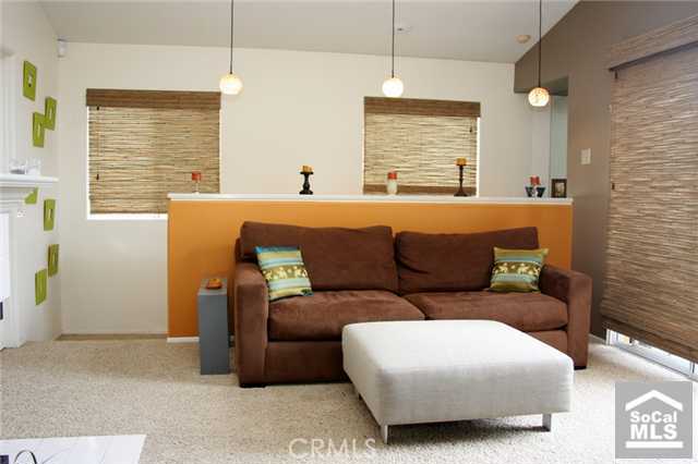 Large Living room with Modern Design Elements - 67 FLEURANCE Street, Laguna Niguel CA 92677 - photo 1