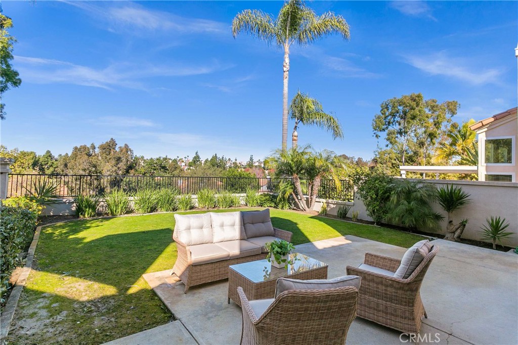 7 Genoa, Laguna Niguel CA 92677 - photo 22