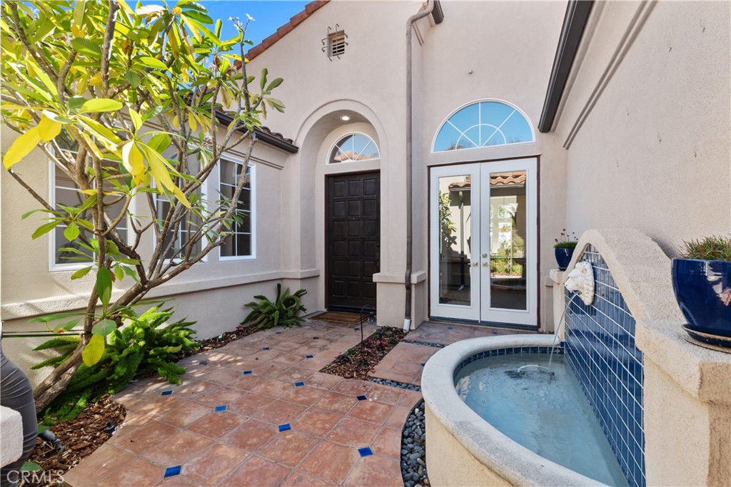 8 Chantonnay, Laguna Niguel CA 92677 - photo 4
