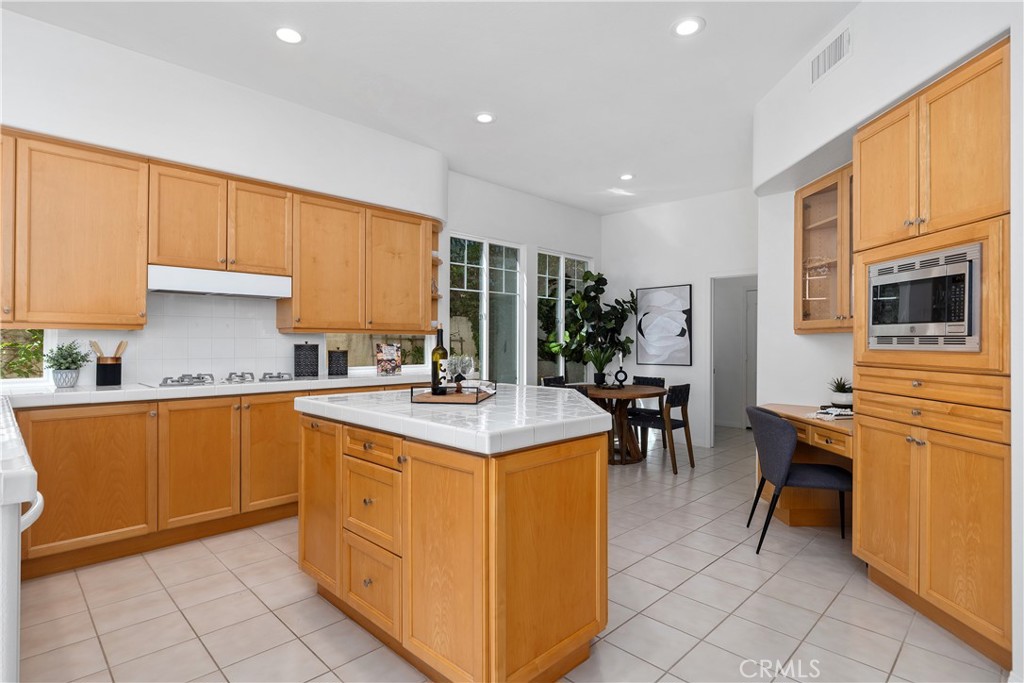 8 Chantonnay, Laguna Niguel CA 92677 - photo 19
