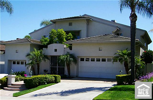 Front - 8 PILOS, Laguna Niguel CA 92677 - photo 1