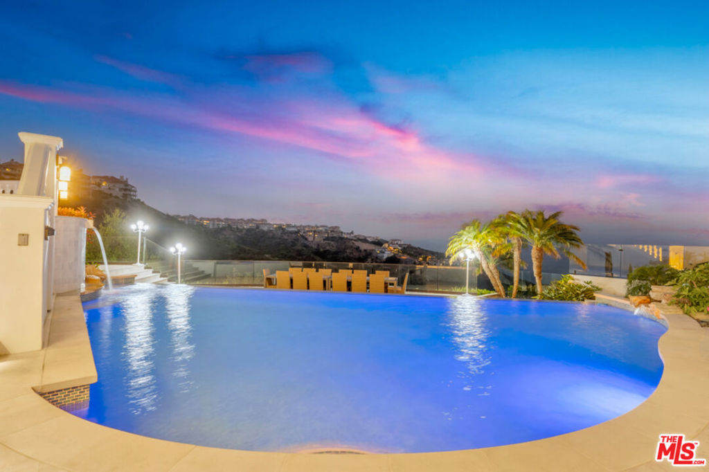 8 Saint Tropez, Laguna Niguel CA 92677 - photo 4