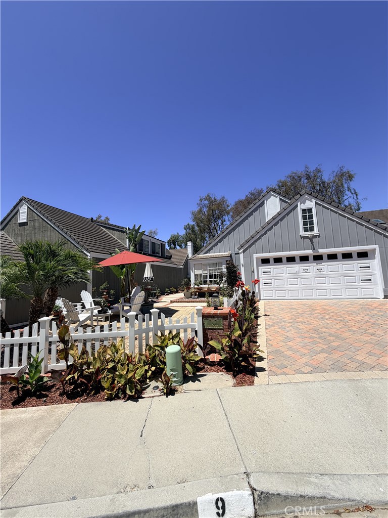 9 Bellingham, Laguna Niguel CA 92677 - photo 2