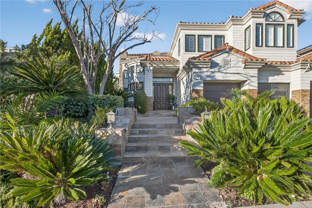 Curb appeal is gorgeous! - 9 Gray Stone Way, Laguna Niguel CA 92677 - photo 2