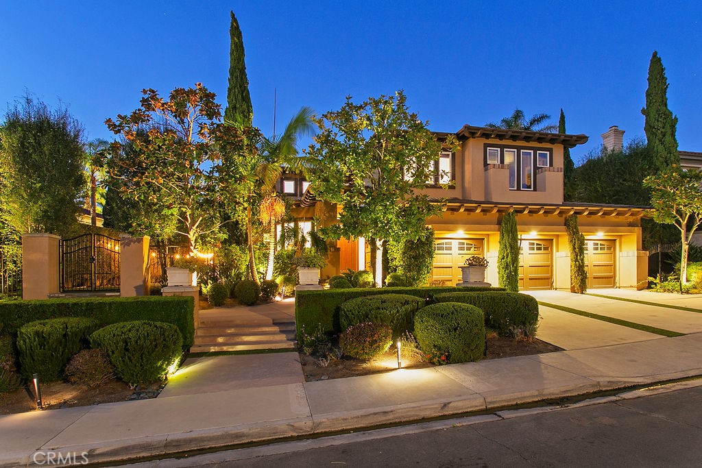 Magnificent 4-bed, 3.5-bath home, in guard-gated Ocean Ranch - 9 Newcastle Lane, Laguna Niguel CA 92677 - photo 1