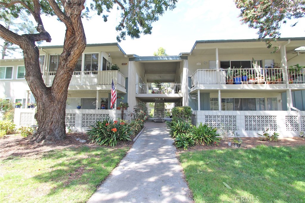 107 Via Estrada #P, Laguna Woods CA 92637 - photo 1