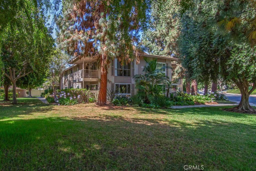 175 Avenida Majorca N, Laguna Woods CA 92637 - photo 1