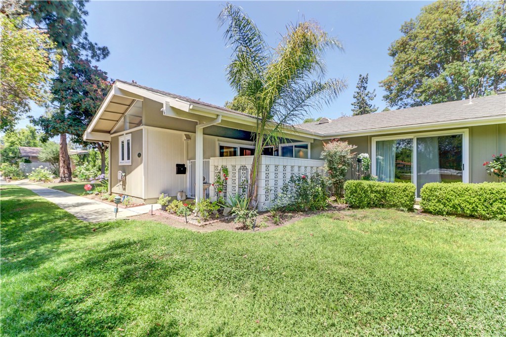 197 Avenida Majorca B, Laguna Woods CA 92637 - photo 1