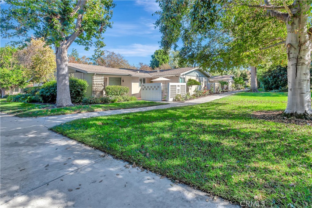 198 Avenida Majorca C, Laguna Woods CA 92637 - photo 1