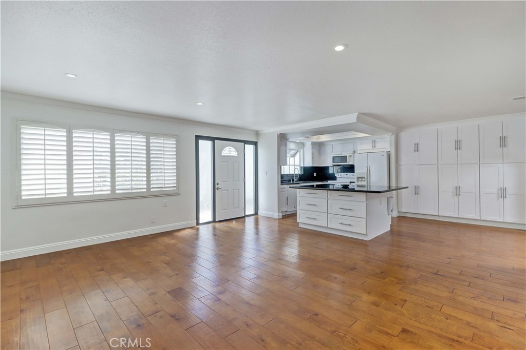 2005 Via Mariposa W B, Laguna Woods CA 92637 - photo 8
