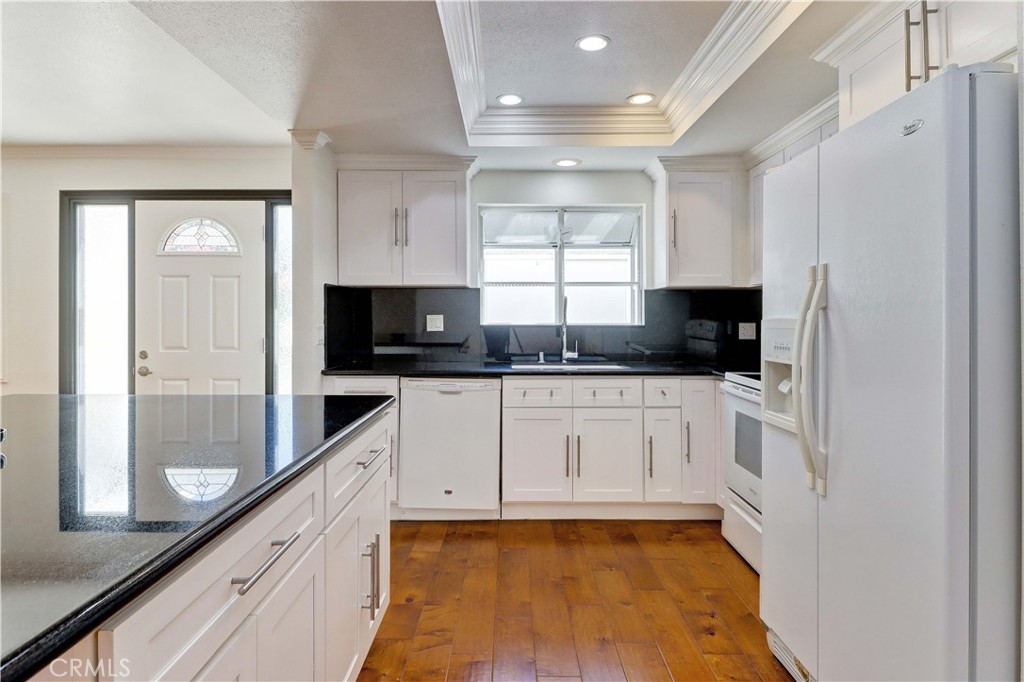 2005 Via Mariposa W B, Laguna Woods CA 92637 - photo 10