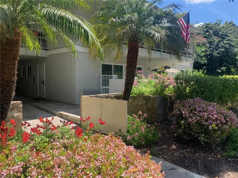 2014 Via Mariposa A, Laguna Woods, CA 92637