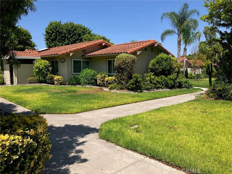 2021 VIA MARIPOSA C, Laguna Woods