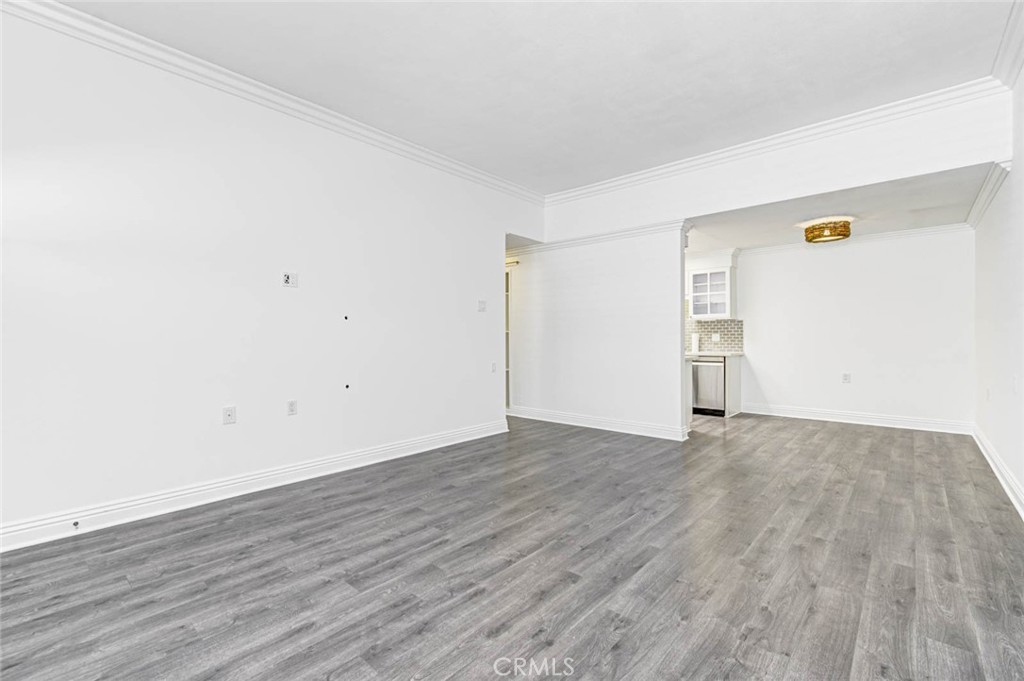 2025 E Via Mariposa G, Laguna Woods CA 92637 - photo 9