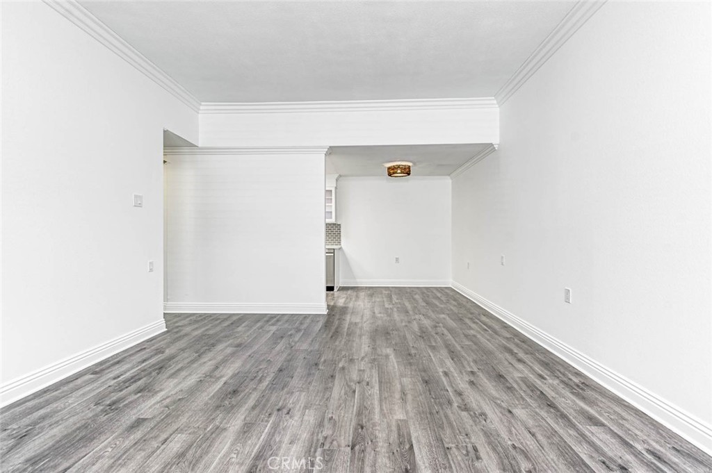 2025 E Via Mariposa G, Laguna Woods CA 92637 - photo 10