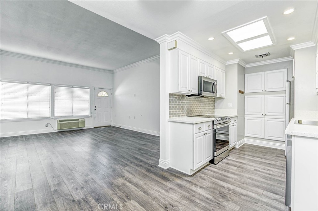 2025 E Via Mariposa G, Laguna Woods CA 92637 - photo 11