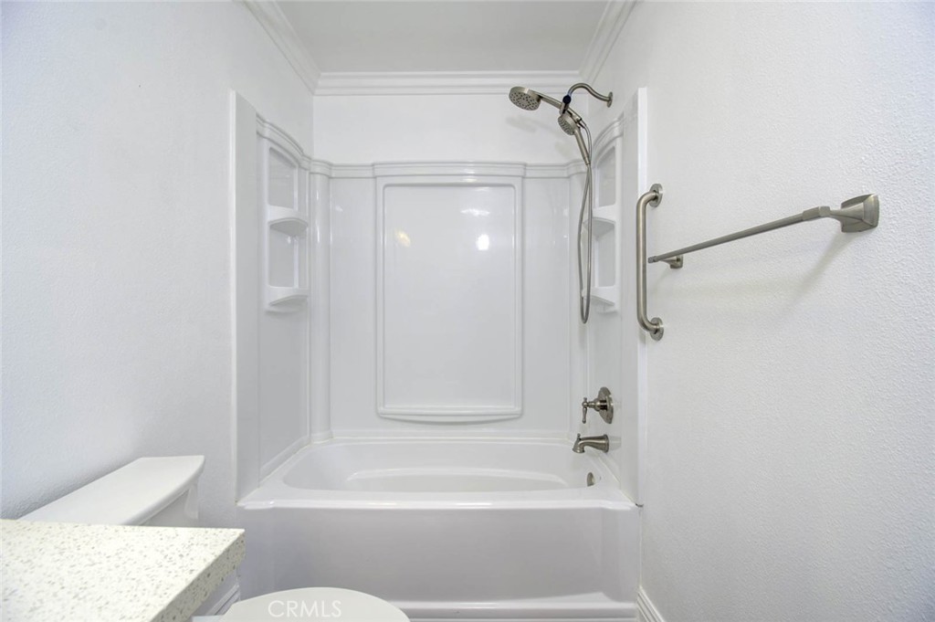 2025 E Via Mariposa G, Laguna Woods CA 92637 - photo 18