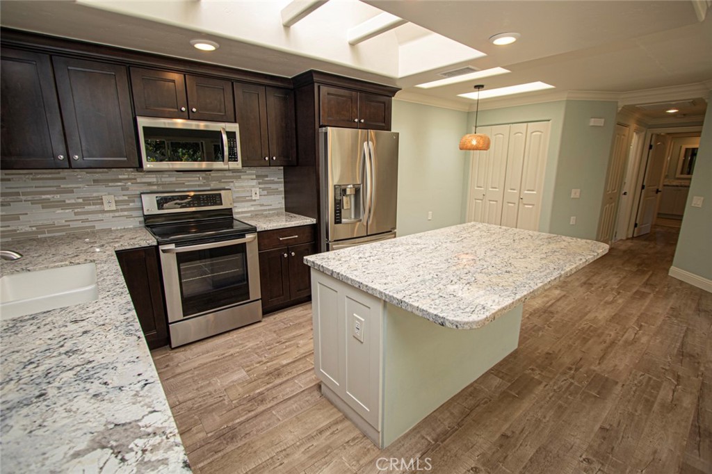 2046 Via Mariposa E P, Laguna Woods CA 92637 - photo 10