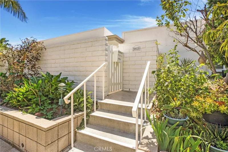 2083 Ronda Granada B, Laguna Woods, CA 92637