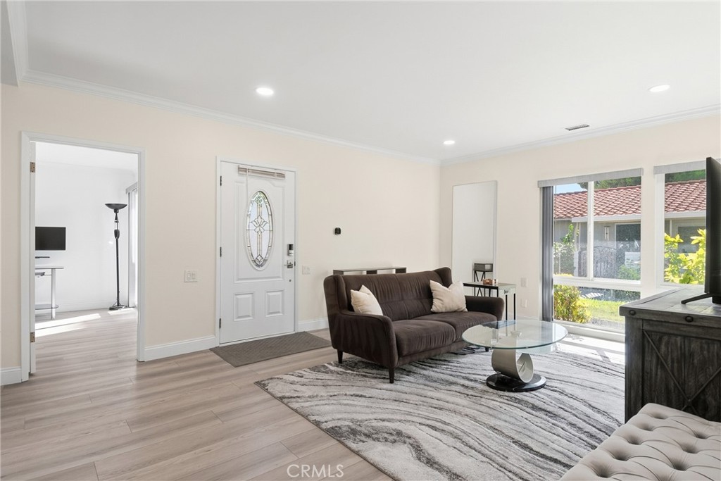 Living Room - 2132 Via Puerta E, Laguna Woods CA 92637 - photo 6