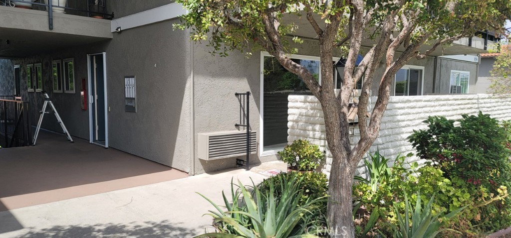 2134 VIA PUERTA C, Laguna Woods CA 92637 - photo 1