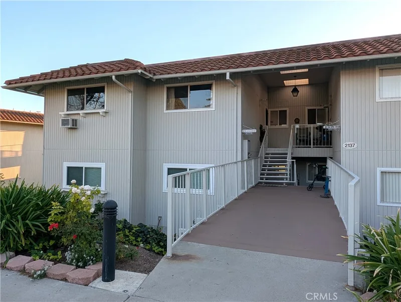 2137 Ronda Granada N, Laguna Woods, CA 92637