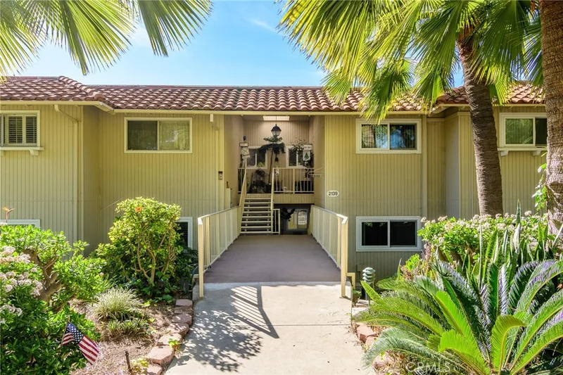 2139 Ronda Granada B, Laguna Woods